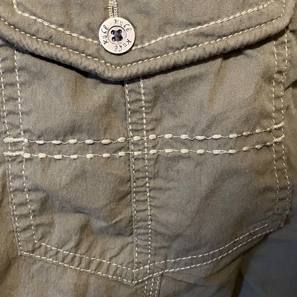Women’s Kühl Sz 6 roll up green/grey cargo bermuda shorts - Picture 7 of 10